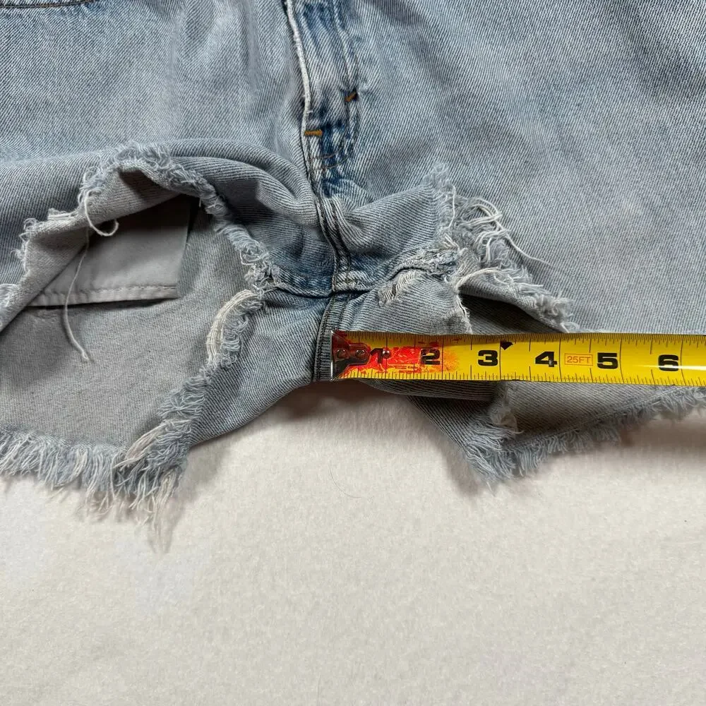 Vintage Levi's cut off denim shorts micro jean shorts distressed size 26 waist - Picture 9 of 12